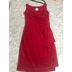 Ronni Nicole Red size 6 dress NWT defects